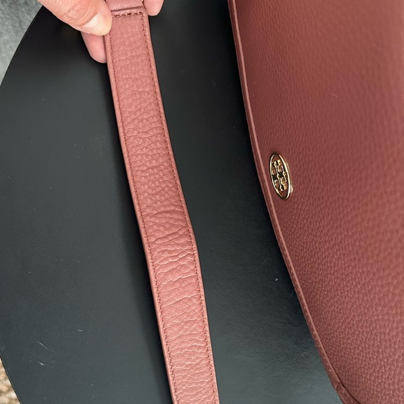 EUC Authentic Tory Burch Amanda Crossbody - Picture 6 of 6